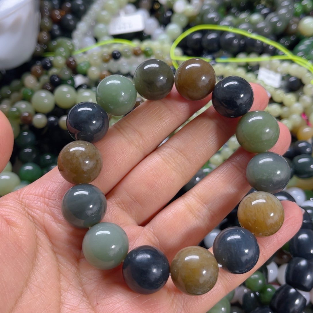 未镶嵌手链和田玉