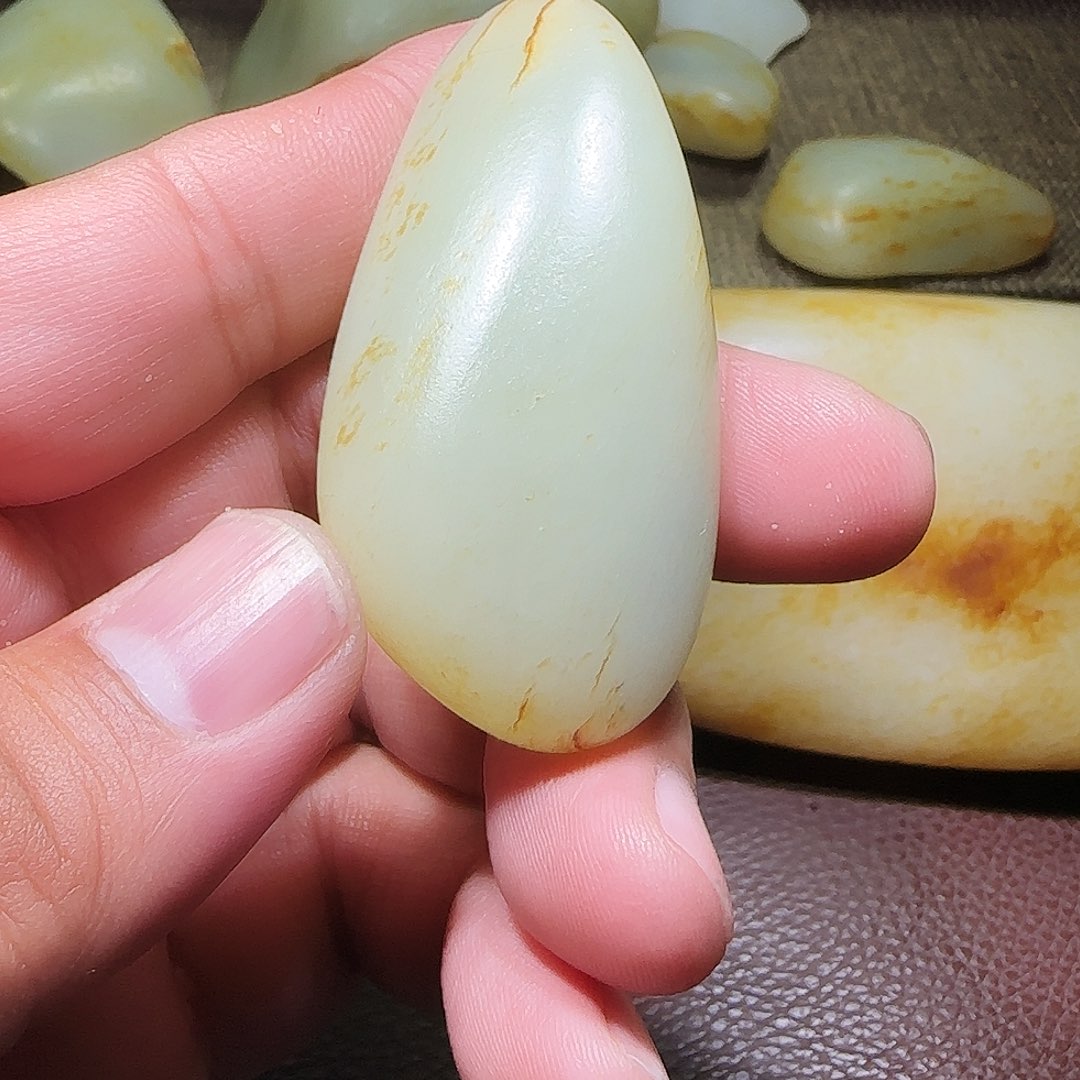 和田玉颈饰未镶嵌北*