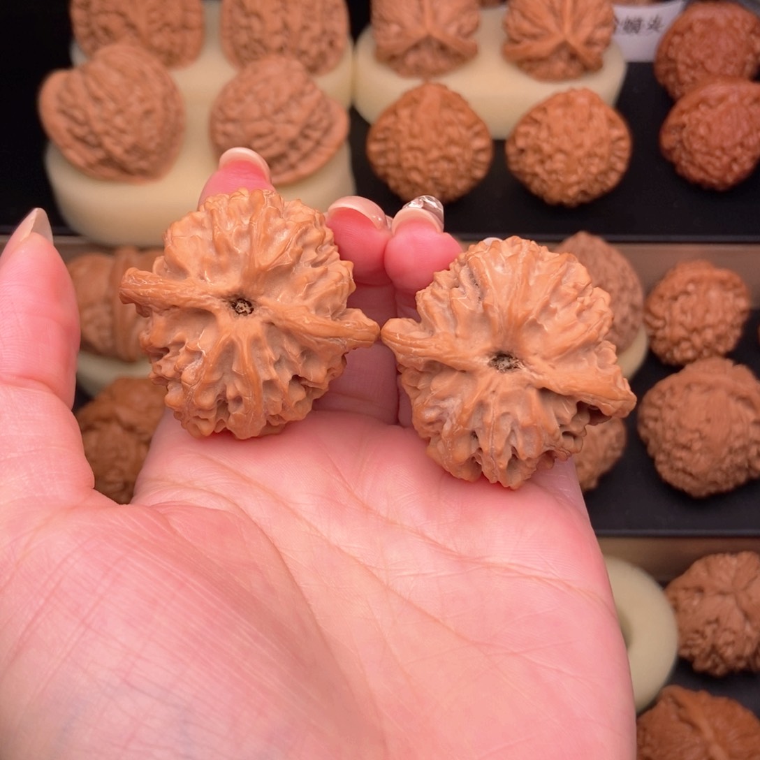 吊坠文玩核桃42苹果园