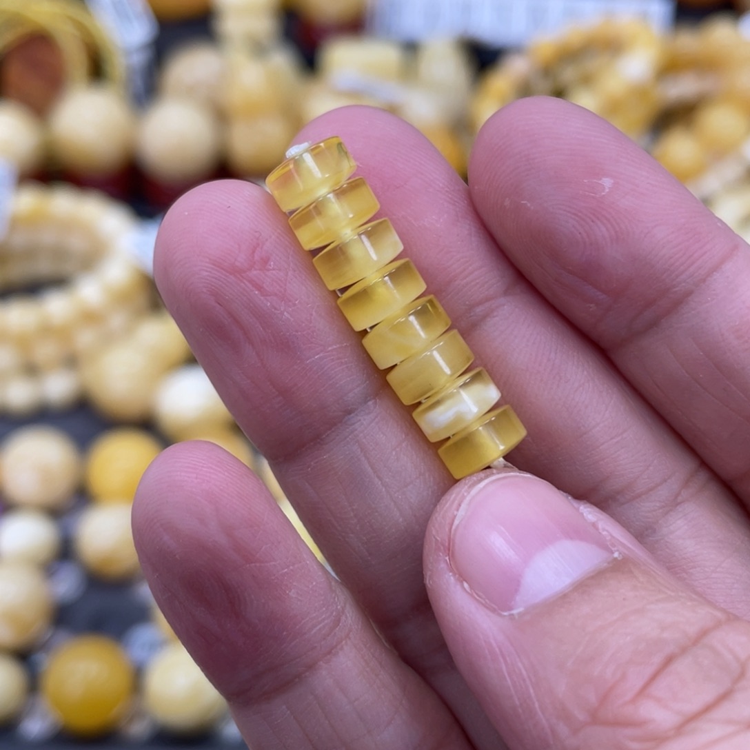琥珀珠宝奇石未镶嵌7.5mm（8片）