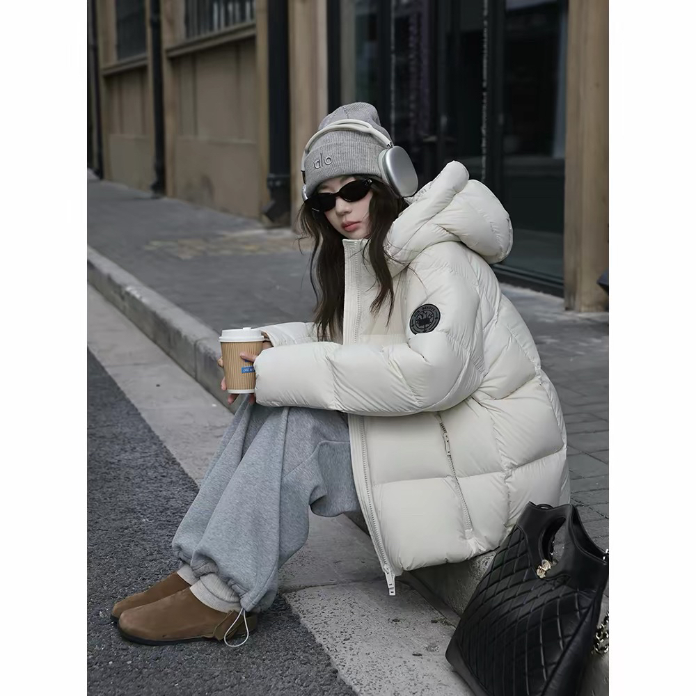 张贝贝同款3.0黑标空气层90白鸭绒三防保暖中长款立领连帽羽绒服