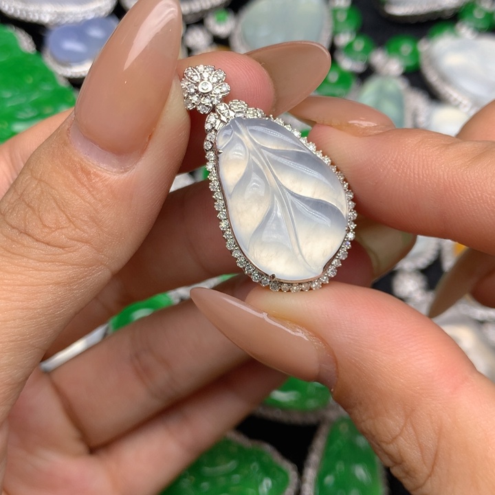 翡翠18K金镶嵌吊坠(不含链)