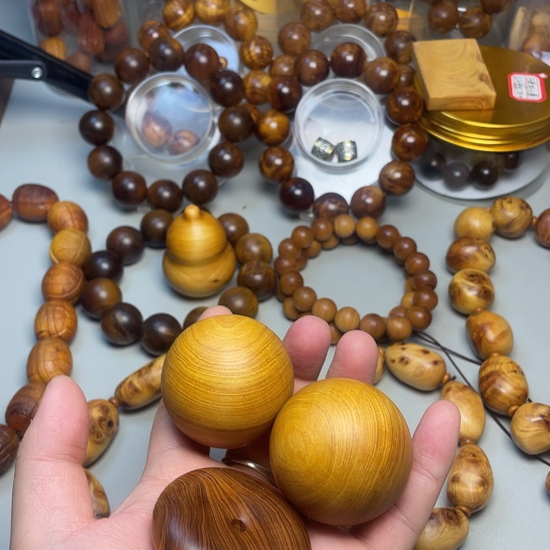 柏木（崖柏）太行崖柏4.5手球➕黑油平安扣