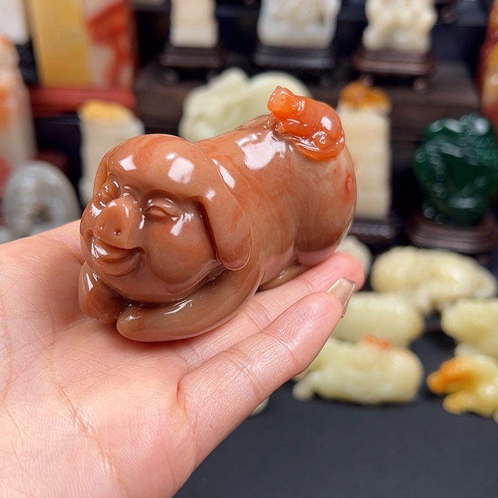 寿山石善伯冻石手把件