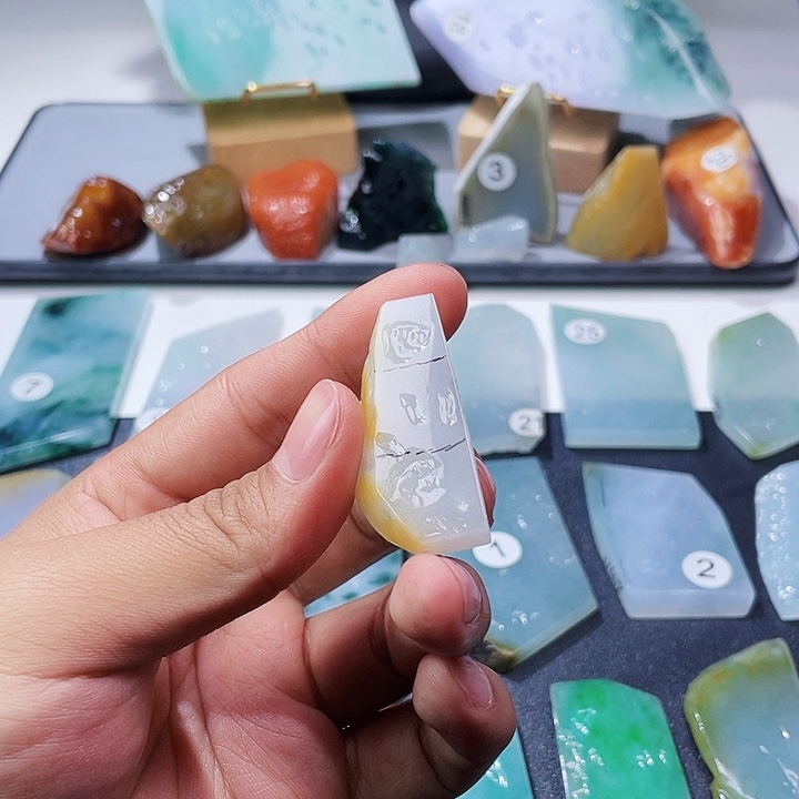 未镶嵌定制翡翠缅甸翡翠