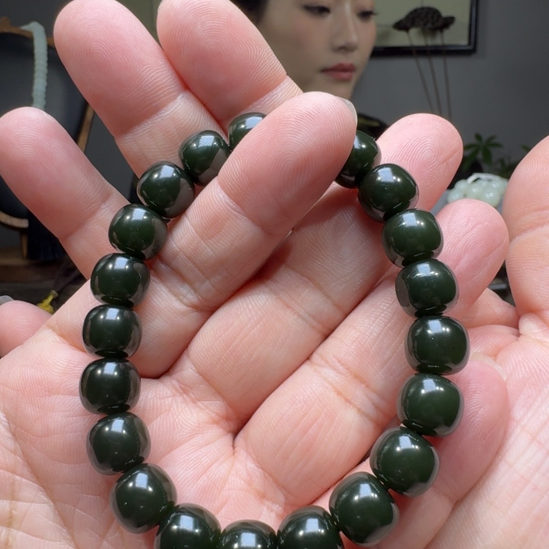 和田玉手串未镶嵌