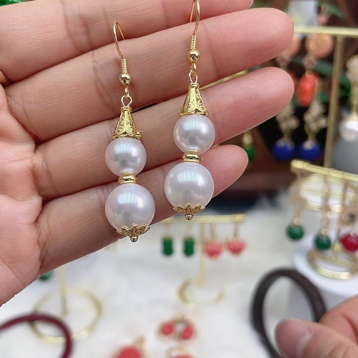 石英质玉耳钉合金