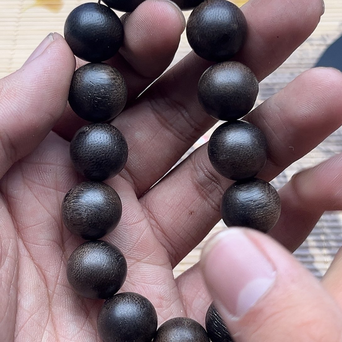 沉香碎屑沉香白奇楠