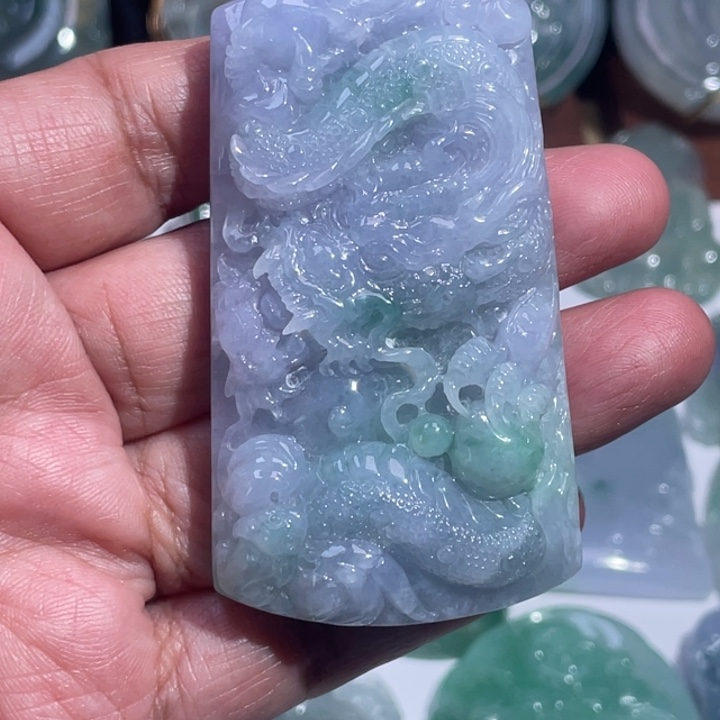 ，***翡翠未镶嵌吊坠(不含链)