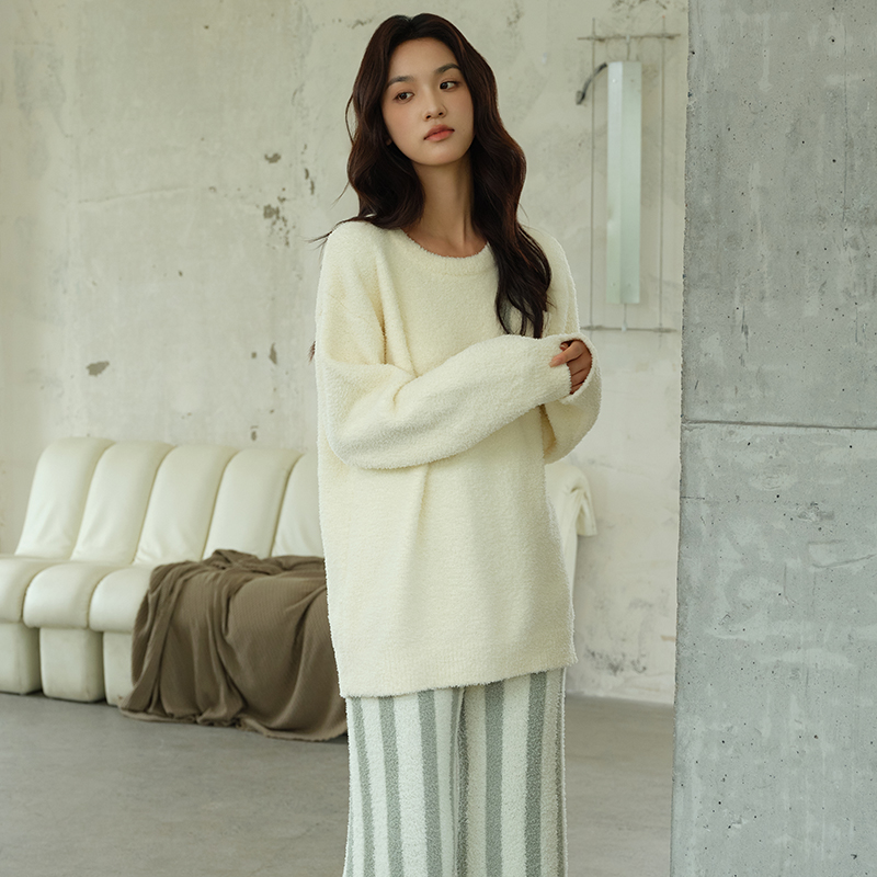 冬季新款女长袖时尚气质半边绒保暖长款睡衣高级慵懒家居服套装