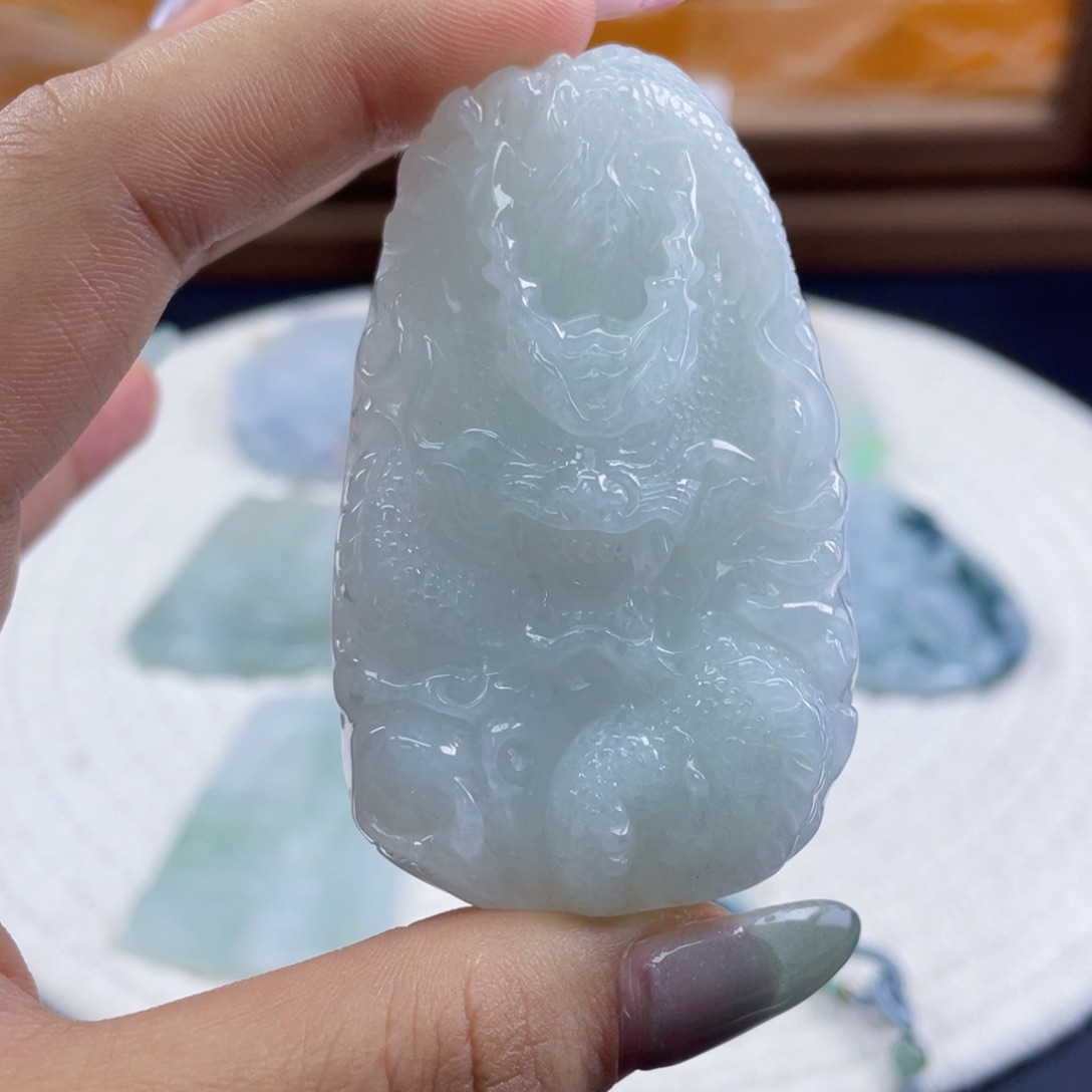 马***可翡翠裸石天然翡翠龙牌