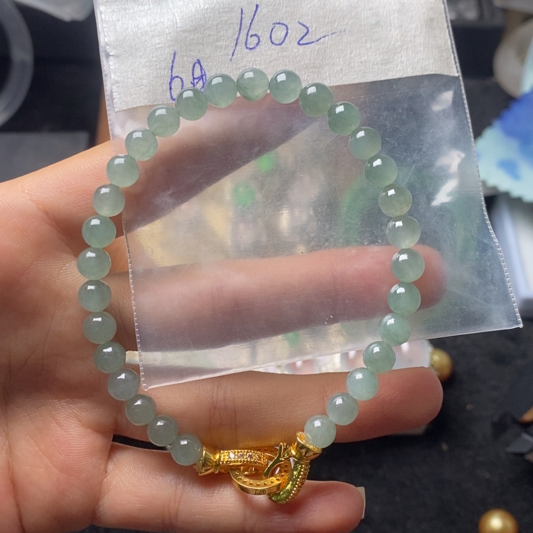 定制翡翠未镶嵌不退不换