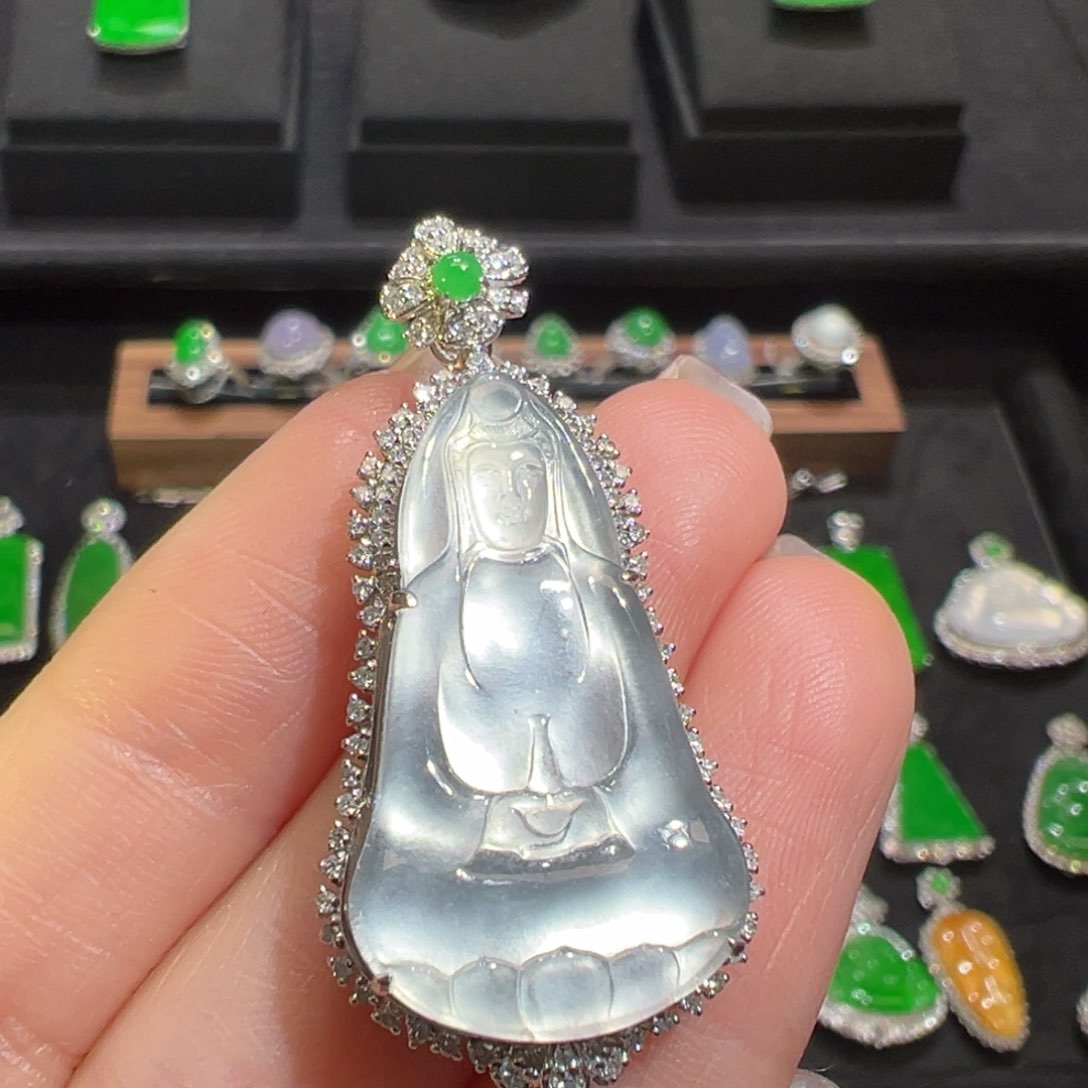 翡翠颈饰18K金镶嵌收到货48小时鉴赏期