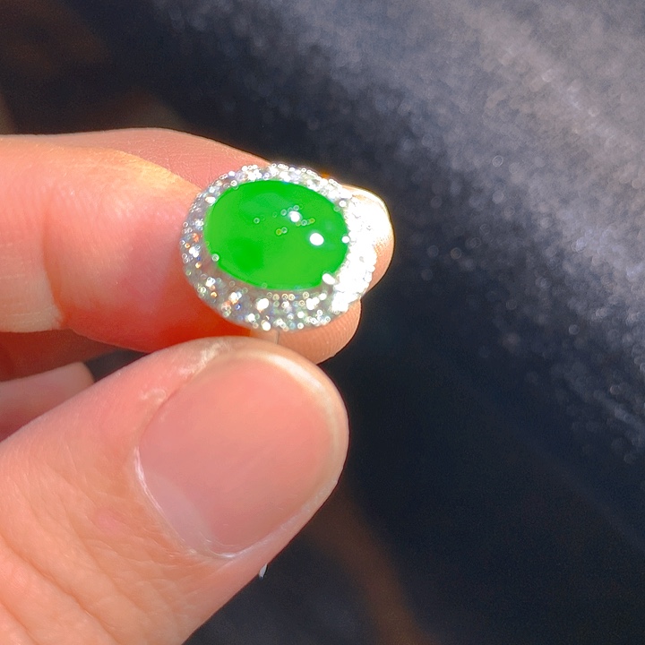 【闪购商品】翡翠颈饰银S925镶嵌翡翠