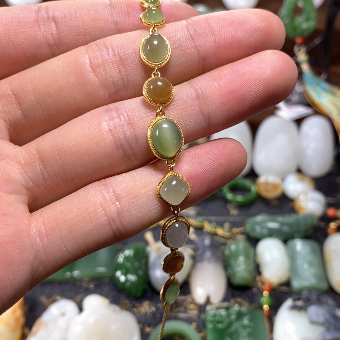 和田玉手链未镶嵌