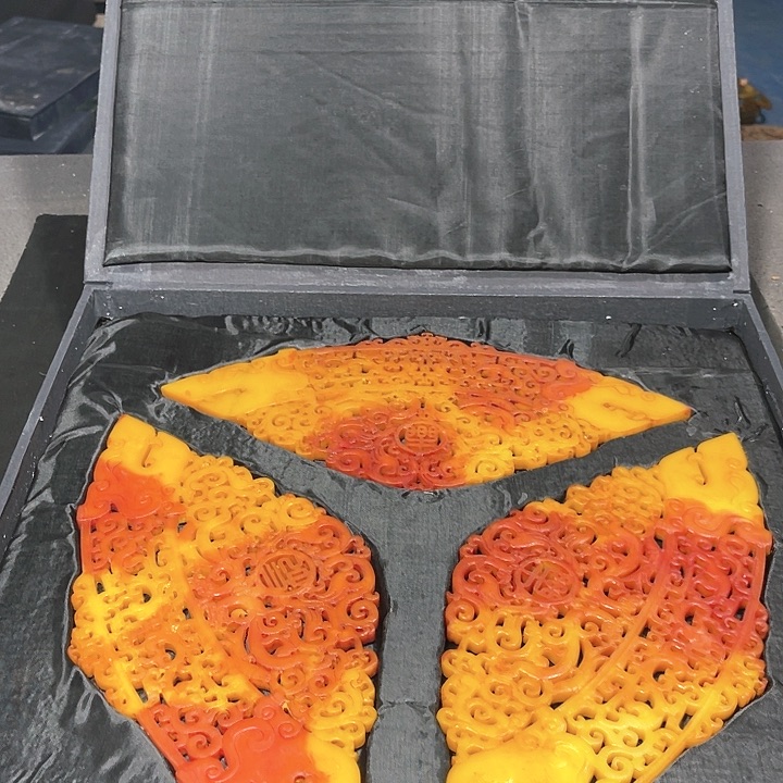 底槽青一物一图图发货，支持七天无理由。