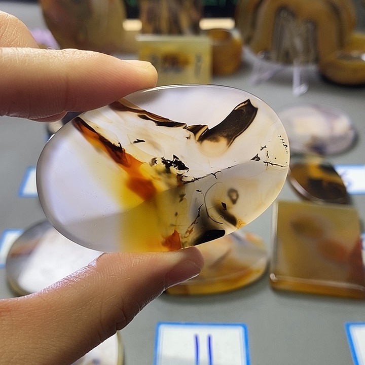 玛瑙/玉髓未镶嵌珠宝半成品59