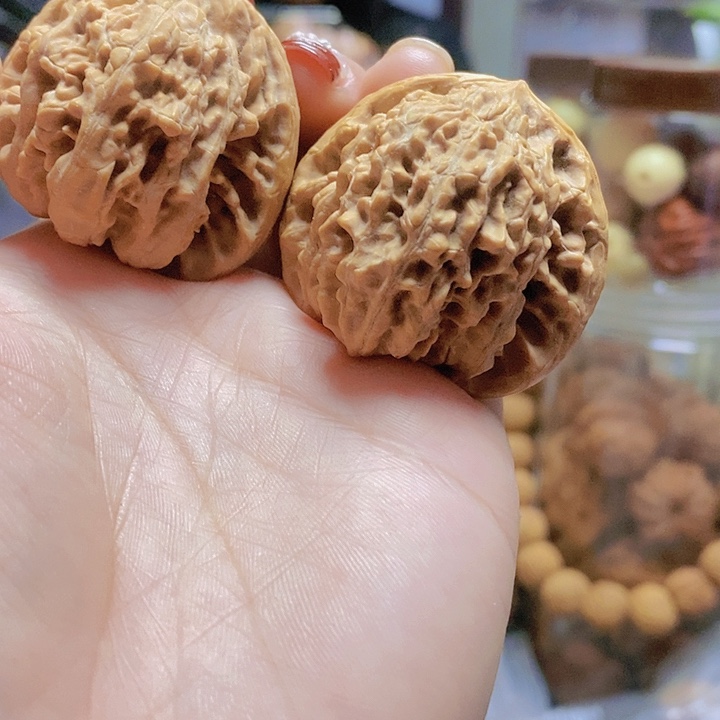 【闪购商品】文玩核桃把件42.5霞云岭