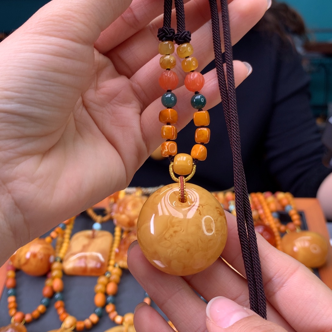 蜜蜡未镶嵌颈饰天然