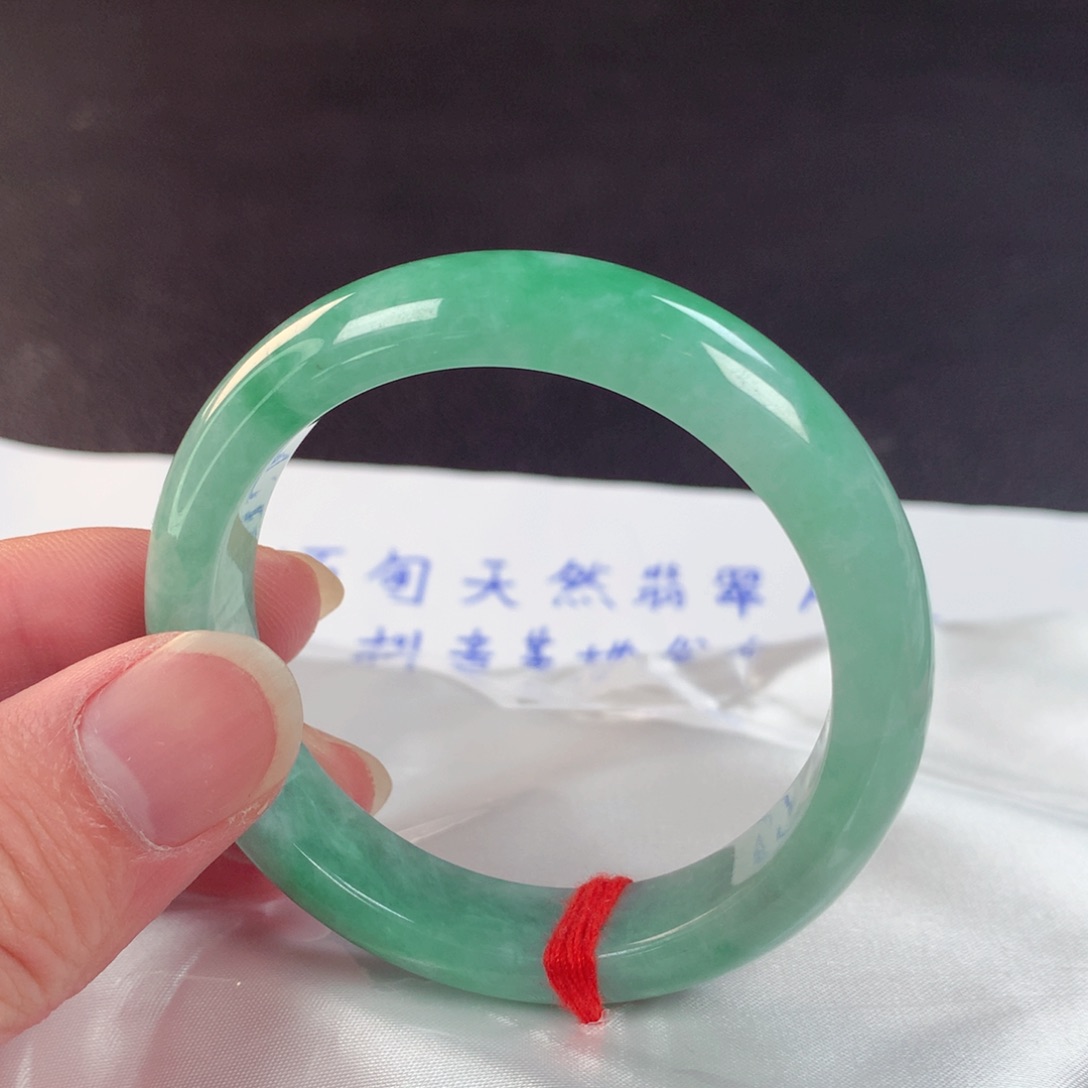 未镶嵌手镯翡翠05