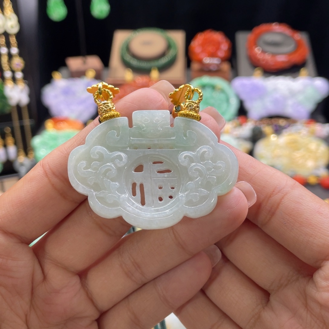 翡翠颈饰未镶嵌代编织