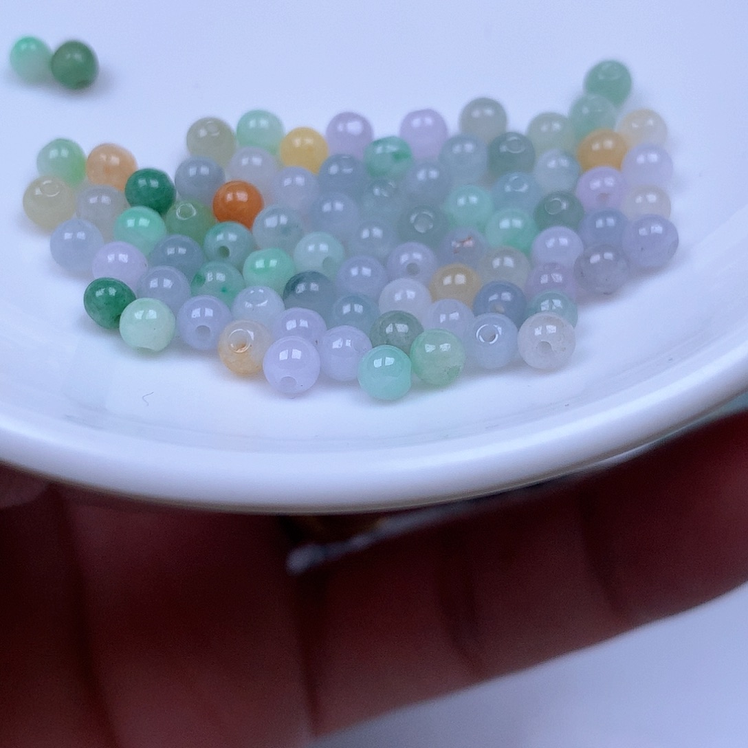 翡翠散珠翡翠翡翠卡3.7。100颗60元