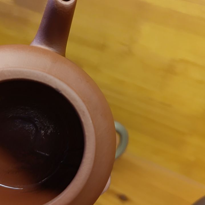 紫砂茶壶底部发黑文石居