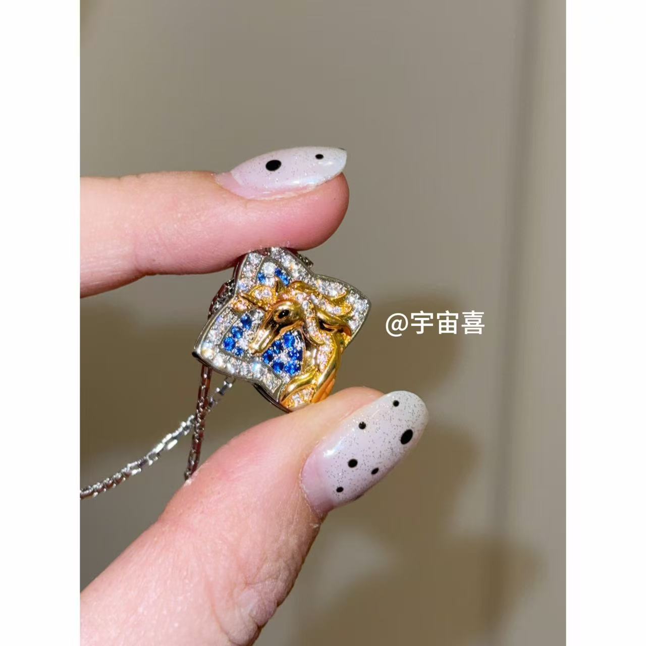铜合金项链 I2-704【菱形独角兽金银拼色蓝锆项链】