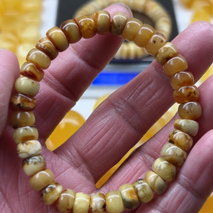 琥珀（矿物珀）手串未镶嵌