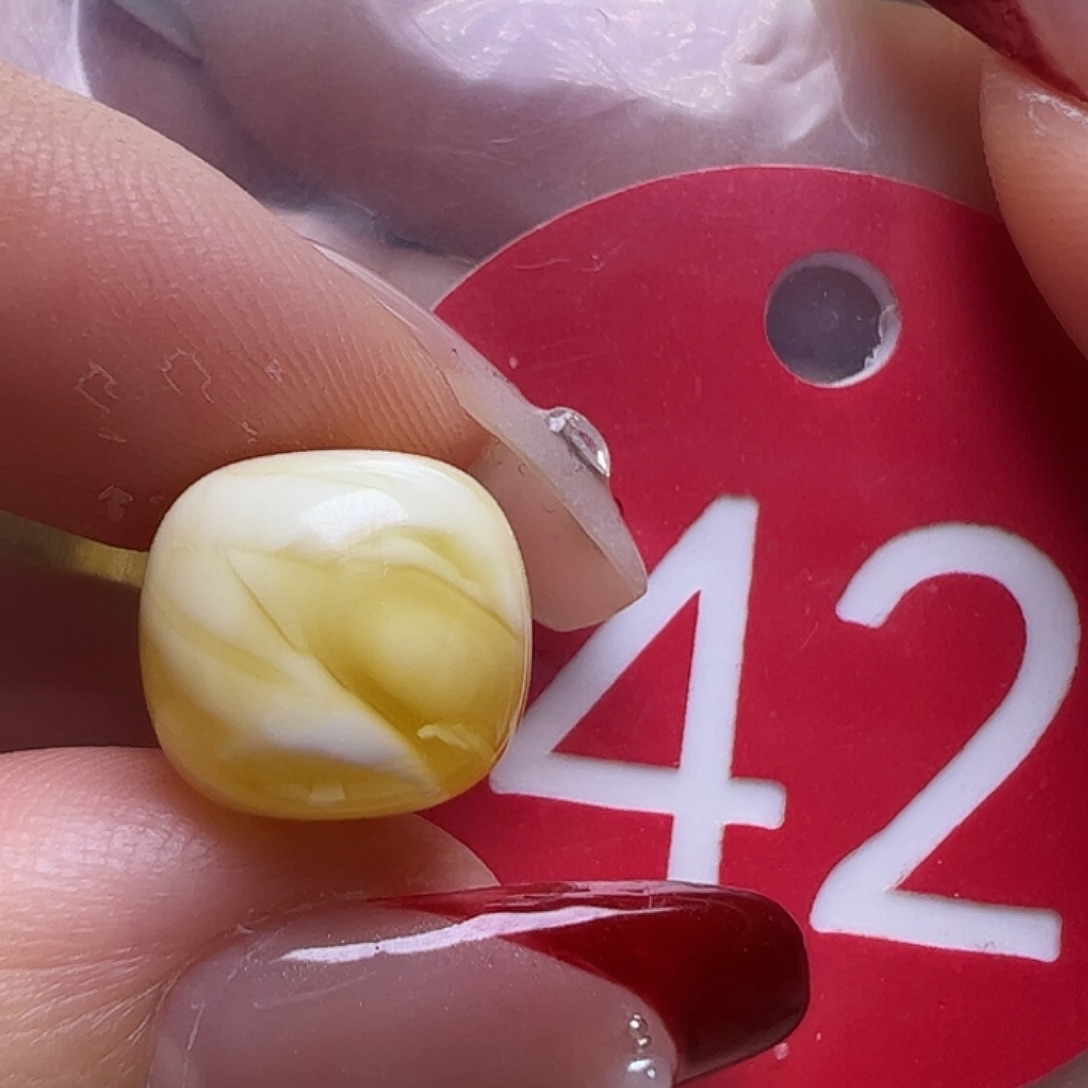 蜜蜡未镶嵌珠宝奇石微瑕11mm金瓷白老型