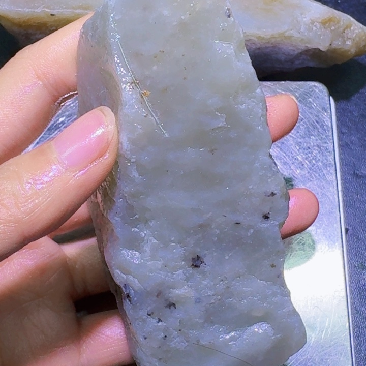未镶嵌和田玉（糖玉）珠宝半成品
