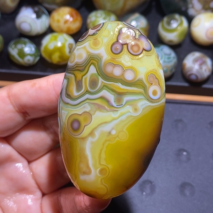 未镶嵌玛瑙/玉髓珠宝半成品33