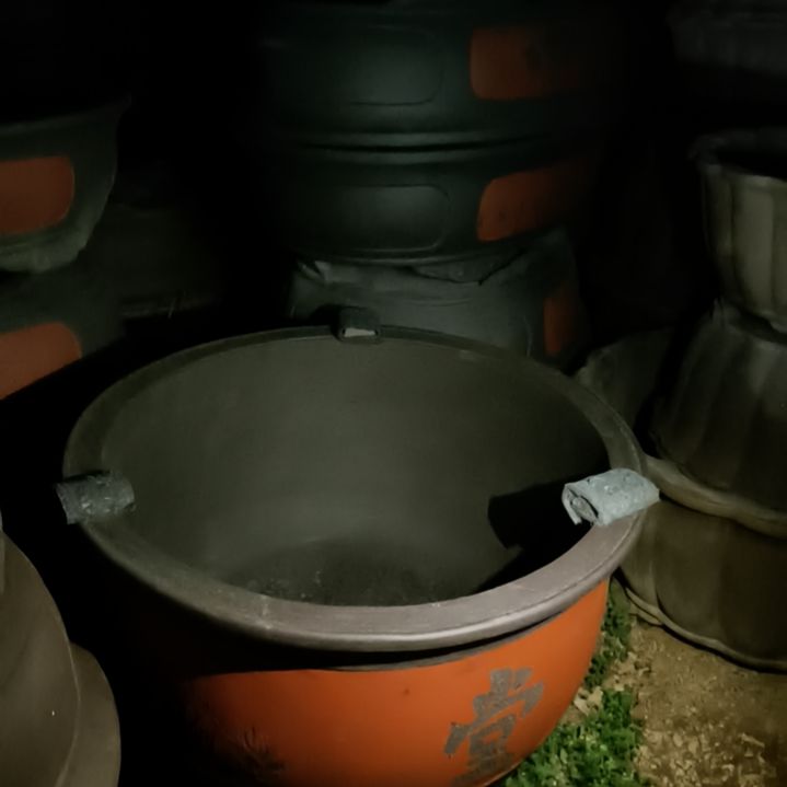 源***恩1米八方2个，1米大金钟2个