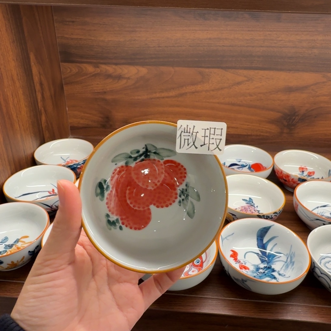 釉下手绘茶具微瑕