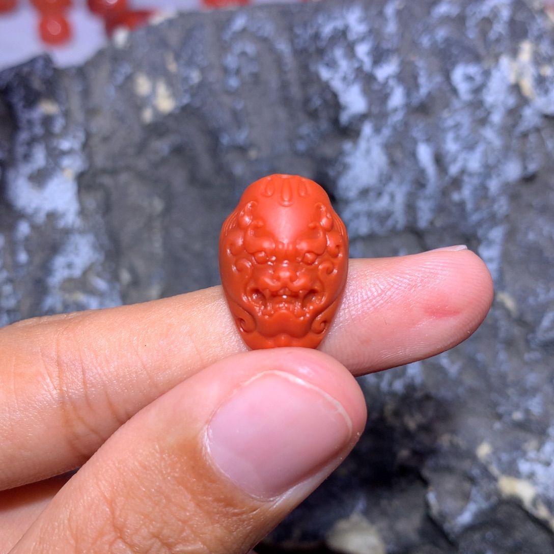 十***粥南红玛瑙未镶嵌兽面