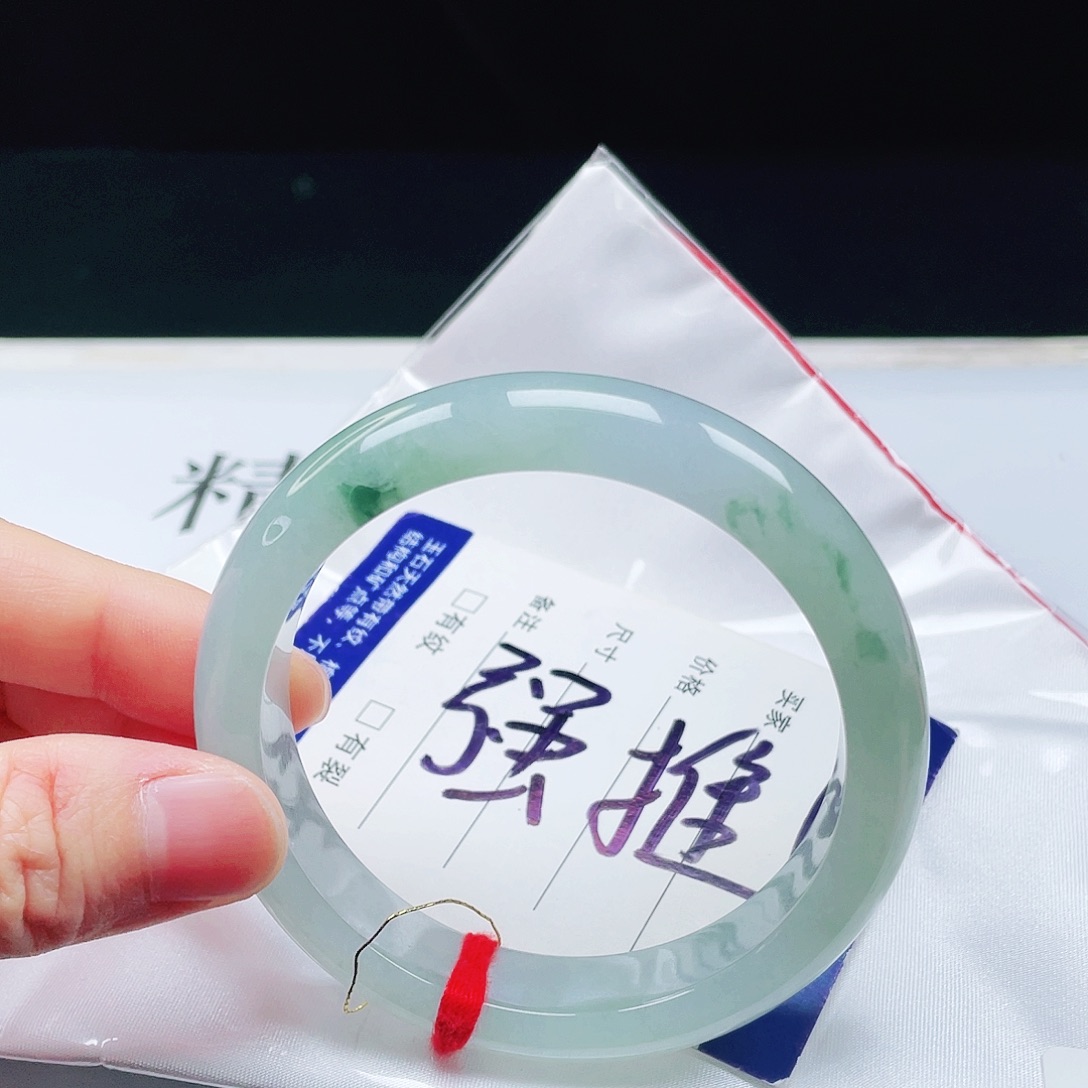翡翠未镶嵌手镯60➕圈口
