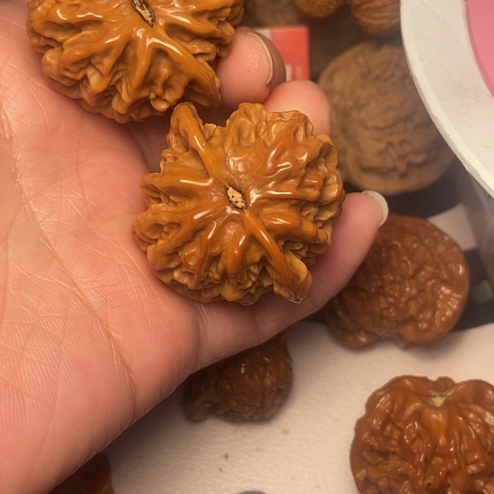 王***虾把件文玩核桃帝王43福利