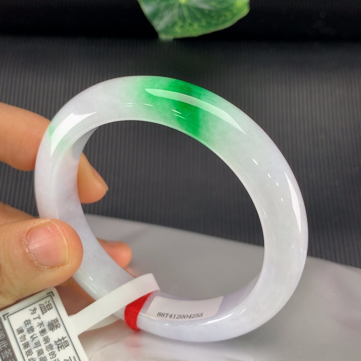 翡翠手镯未镶嵌正圈54