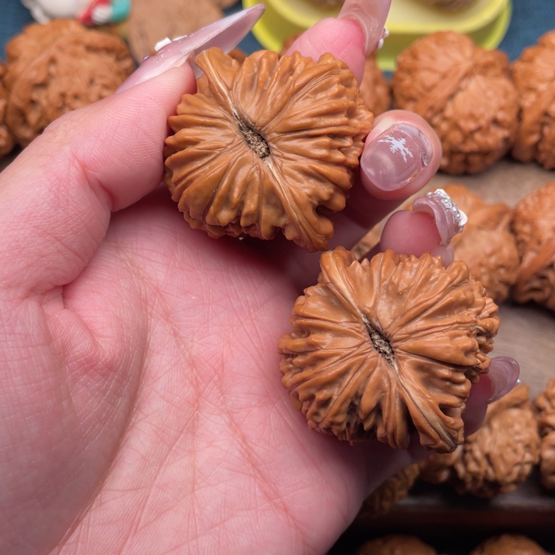 把件文玩核桃全品汉高楼42.5