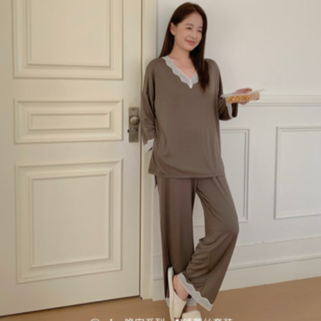 2025新款女士春秋蕾丝长袖可外穿V领睡衣套装家居服