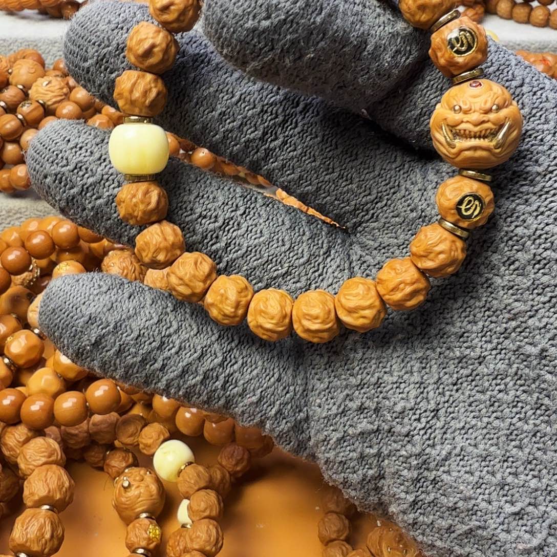 猴头核桃手串龙蛇加獠牙