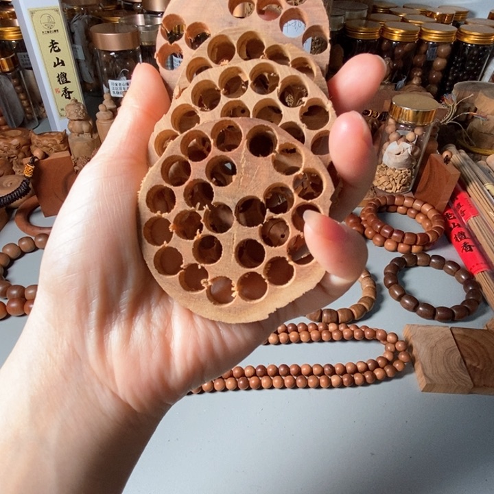 檀香木老山檀香34克，奶香