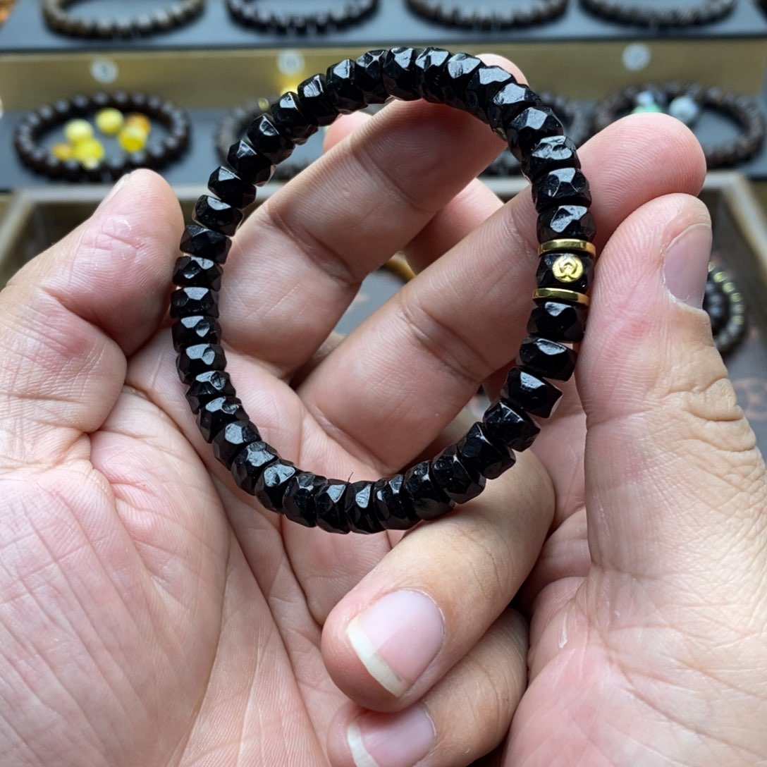 椰蒂手串黑金无相药片8❌5金标款