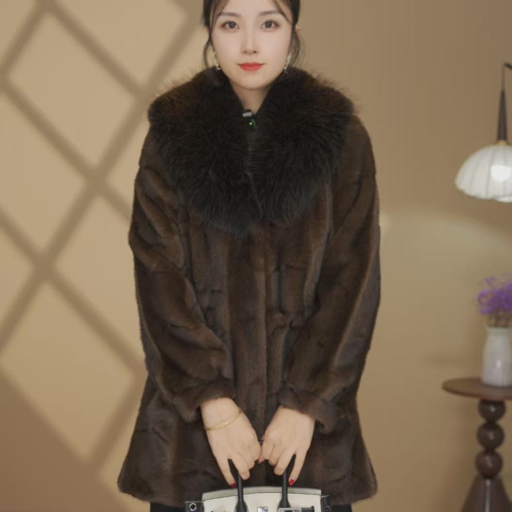 【明星同款-金标正品】毛领秋冬短款外套百搭轻奢气质翻领时尚女款