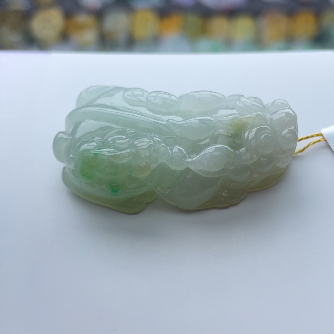 翡翠颈饰未镶嵌貔貅