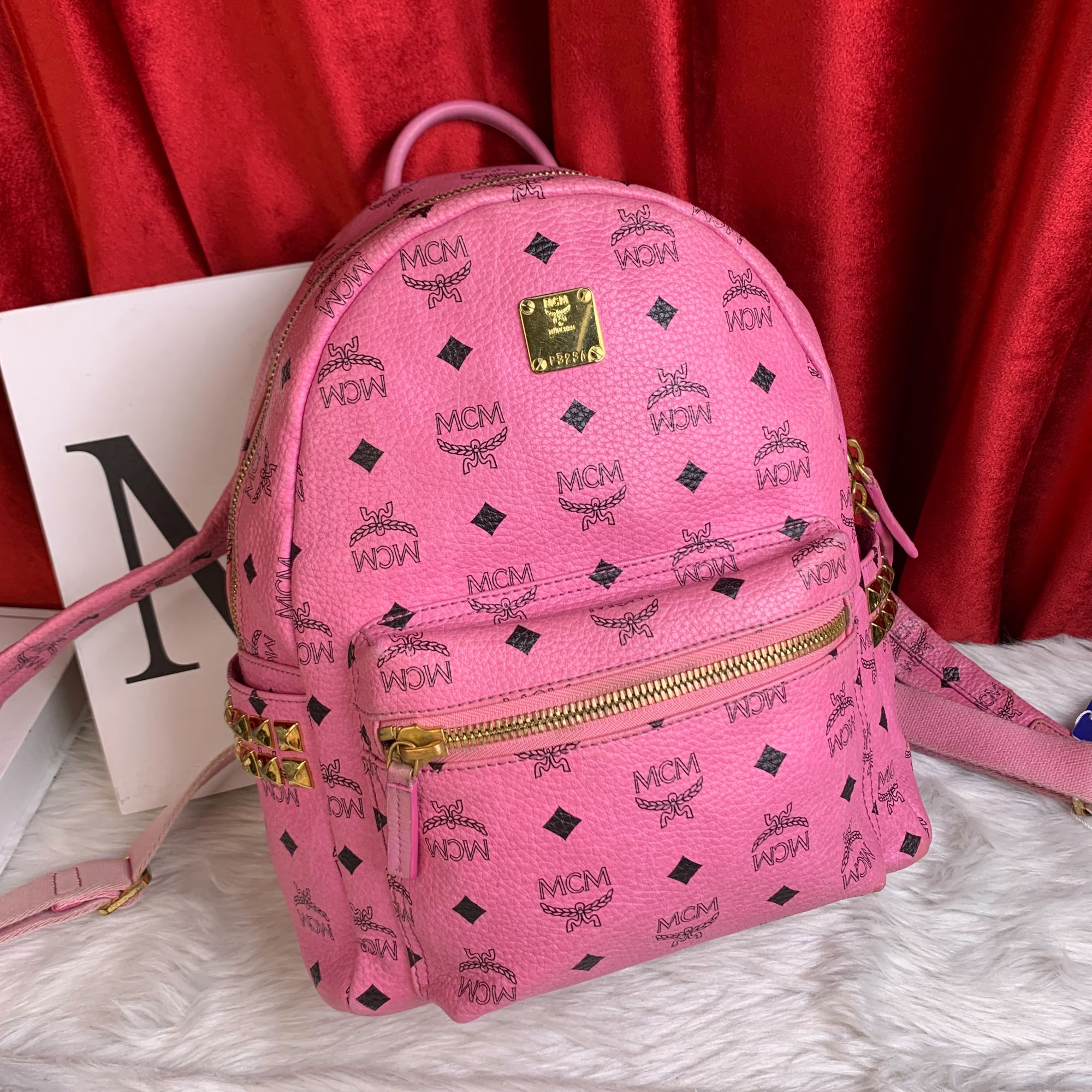 95新 MCM 粉色双肩包/FYCZ06428006/8006