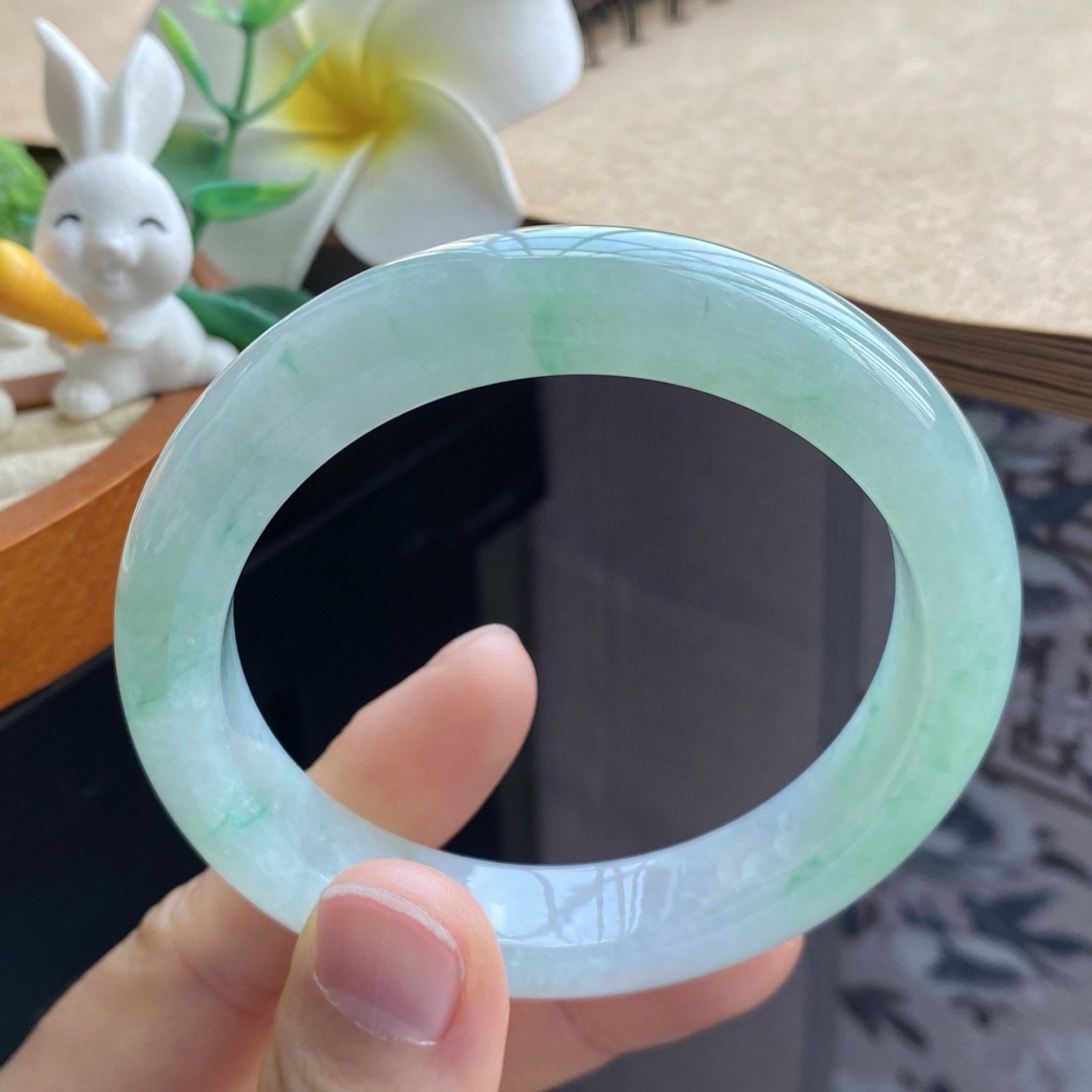 03.25批正圈飘阳绿2268号56.8-12.1-9.1浅绿漾春风！天然翡翠手镯