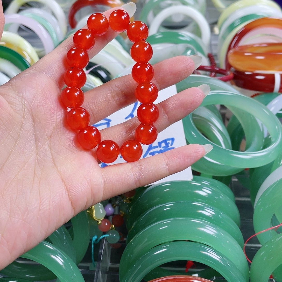 【闪购商品】石英质玉手镯未镶嵌