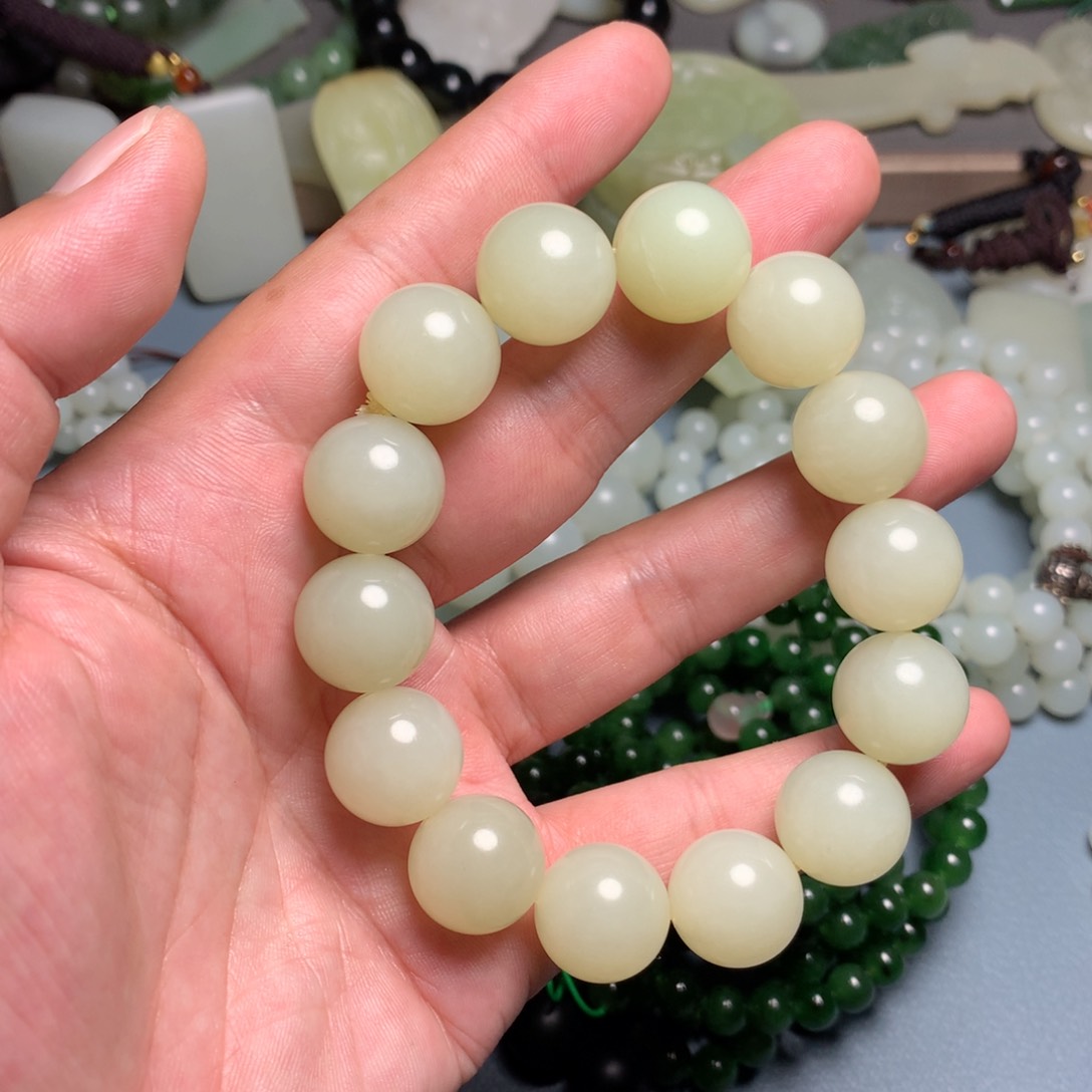 手链未镶嵌和田玉