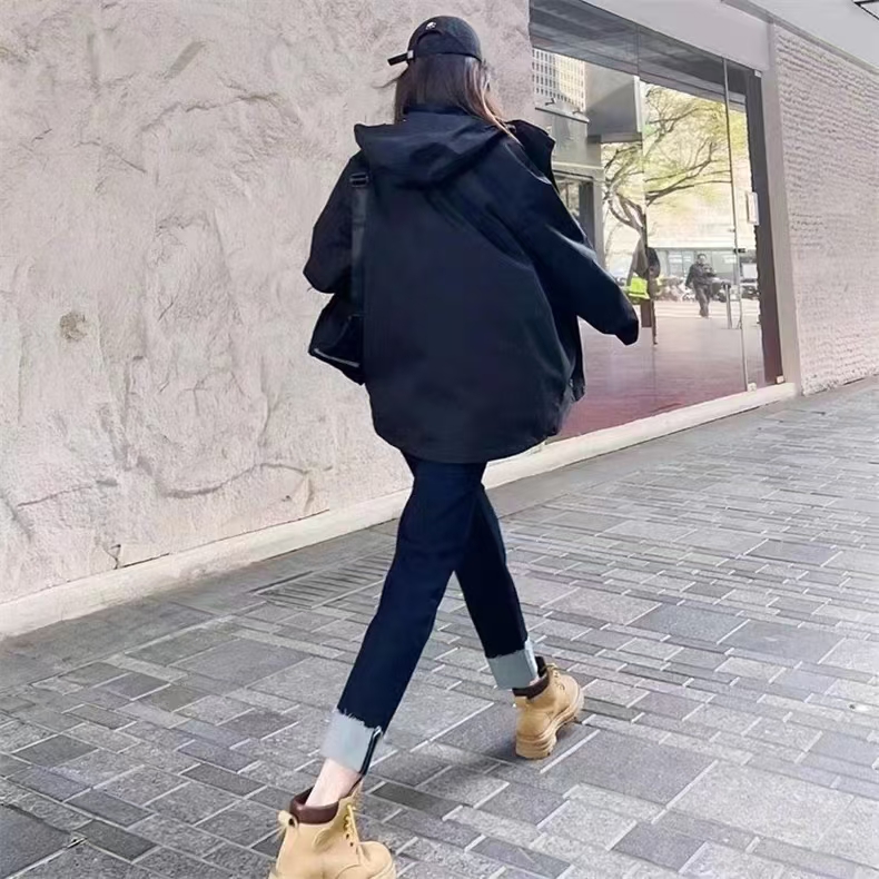 女士厚款羊毛大衣